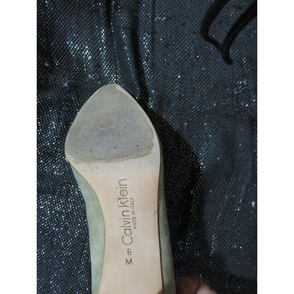 Calvin Klein Suede Leather Pointed Toe Pumps size 6 Color is Celery - Picture 10 of 11